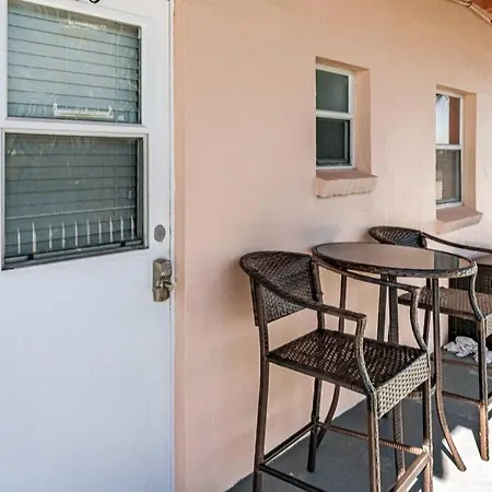 Dolphin Watch Villa